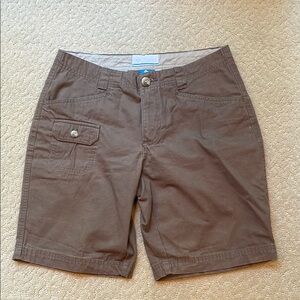 Columbia Brown tan Shorts Women’s 6